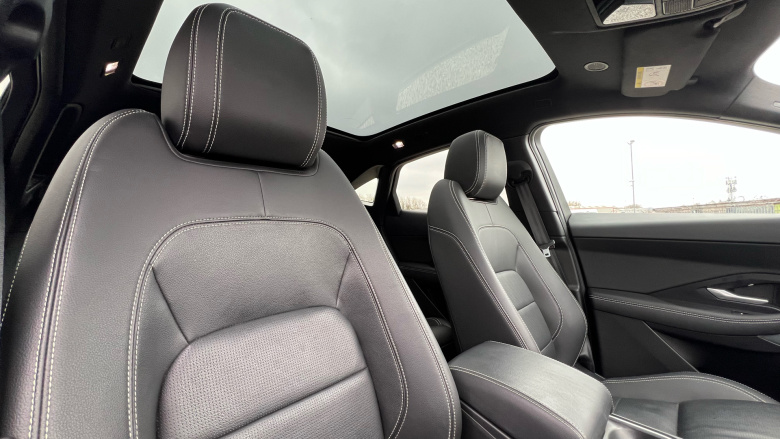 Jaguar E-Pace 2.0 D200 R-Dynamic SE Black 5dr Auto Diesel Estate